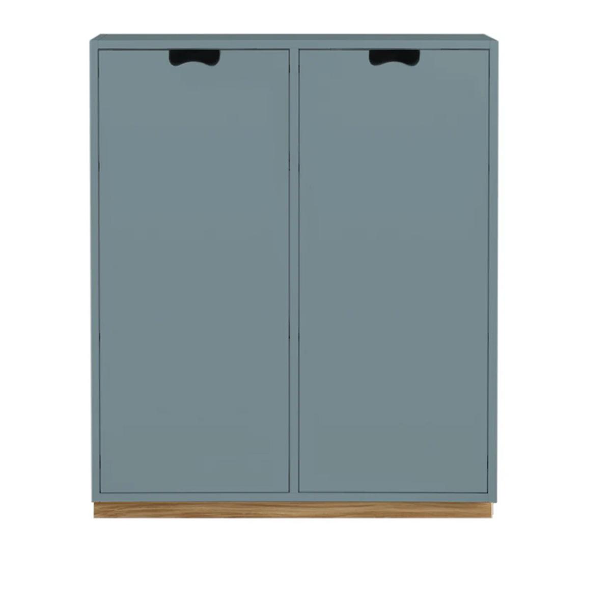 Asplund - Snow Cabinet E D42 Covered Doors - Nordic Blue, Ek Sockel - Skåp och vitrinskåp -  Thomas Sandell & Jonas Bohlin - Blå - Trä