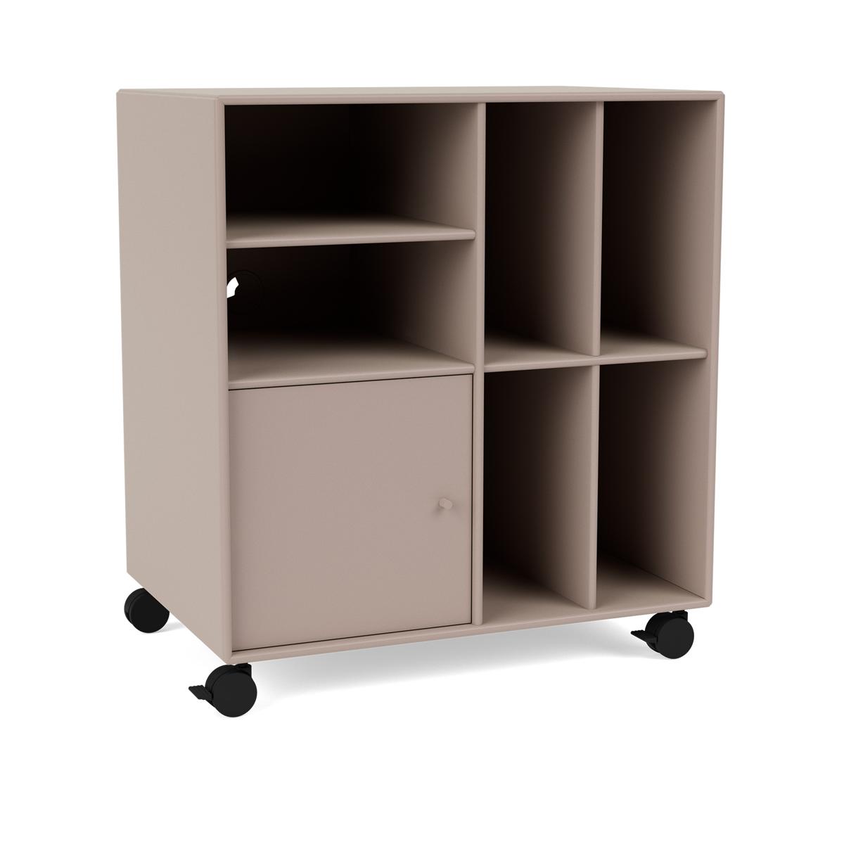 Montana - SPIN II Vinyl Storage, 05-CastorsCR70Black, 137 Mushroom - Skåp och vitrinskåp - Peter J. Lassen - Beige