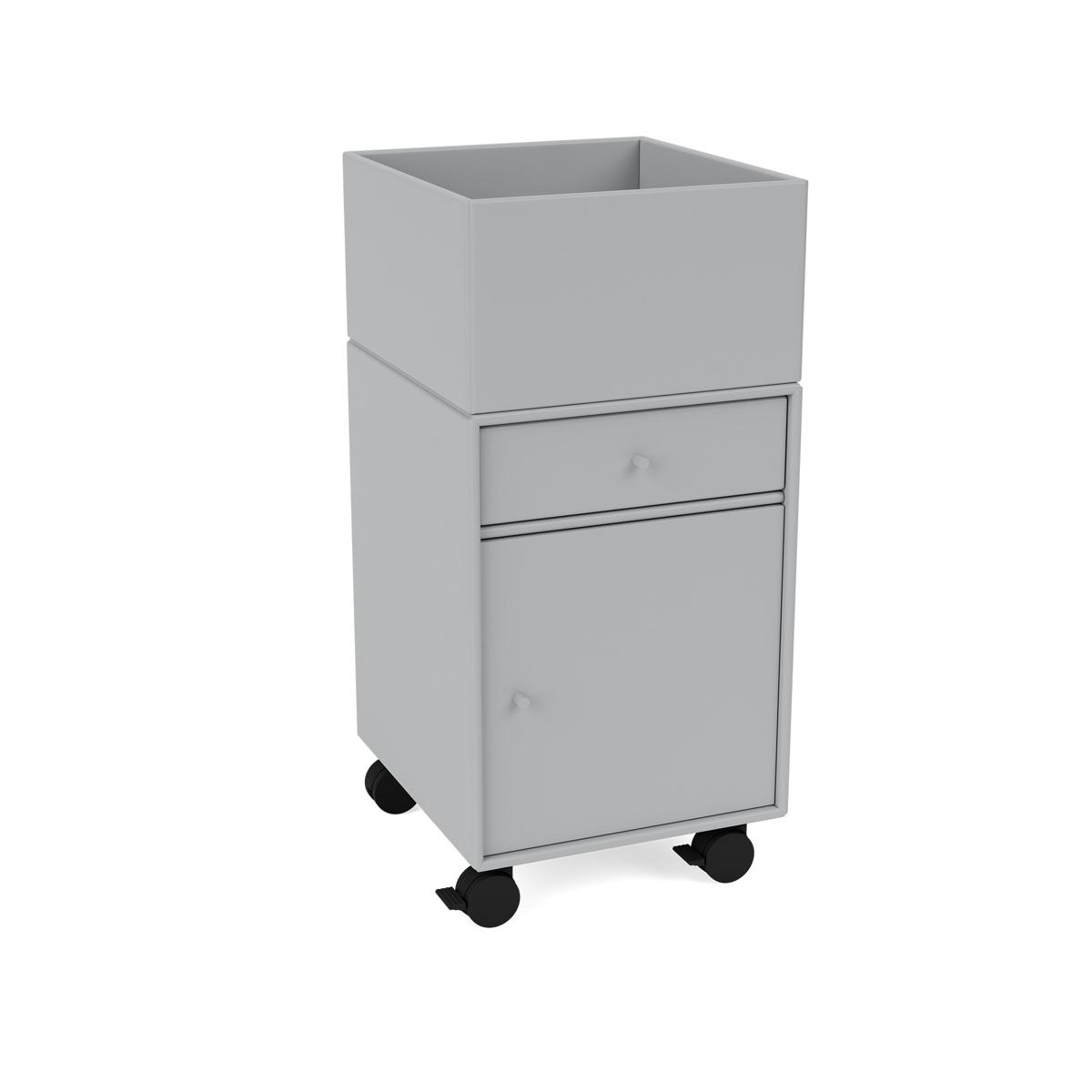 Montana - Runner Office Unit On Castors 02-Fjord 05 Castors CR70 Black - Hurtsar - Peter J. Lassen - Blå - Trä