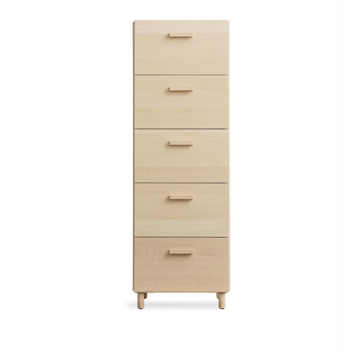 Relief - Relief Chest of Drawers Tall Legs Ash - Byråer - TAF Studio - Träfärgad - Metall/Trä