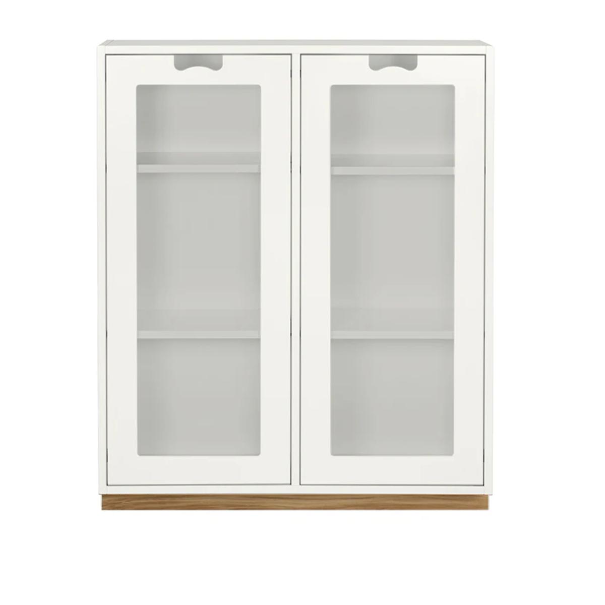 Asplund - Snow Cabinet E D42 Glass Doors - White, Ek Sockel - Byråer -  Thomas Sandell & Jonas Bohlin - Vit - Trä