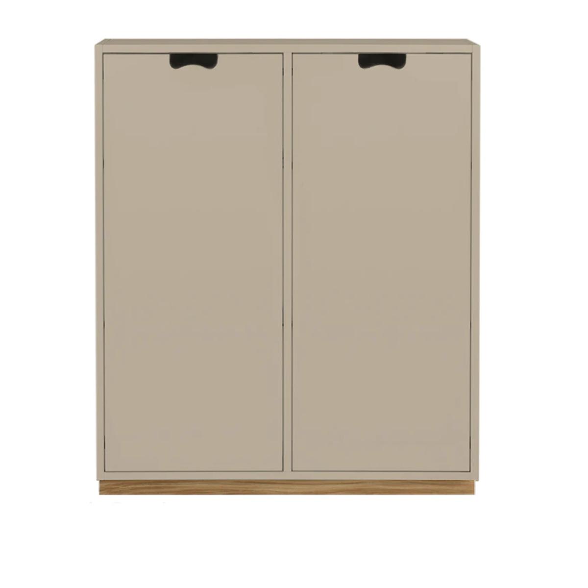 Asplund - Snow Cabinet E D30 Covered Doors - Dark Sand, Ek Sockel - Skåp och vitrinskåp -  Thomas Sandell & Jonas Bohlin - Beige - Trä