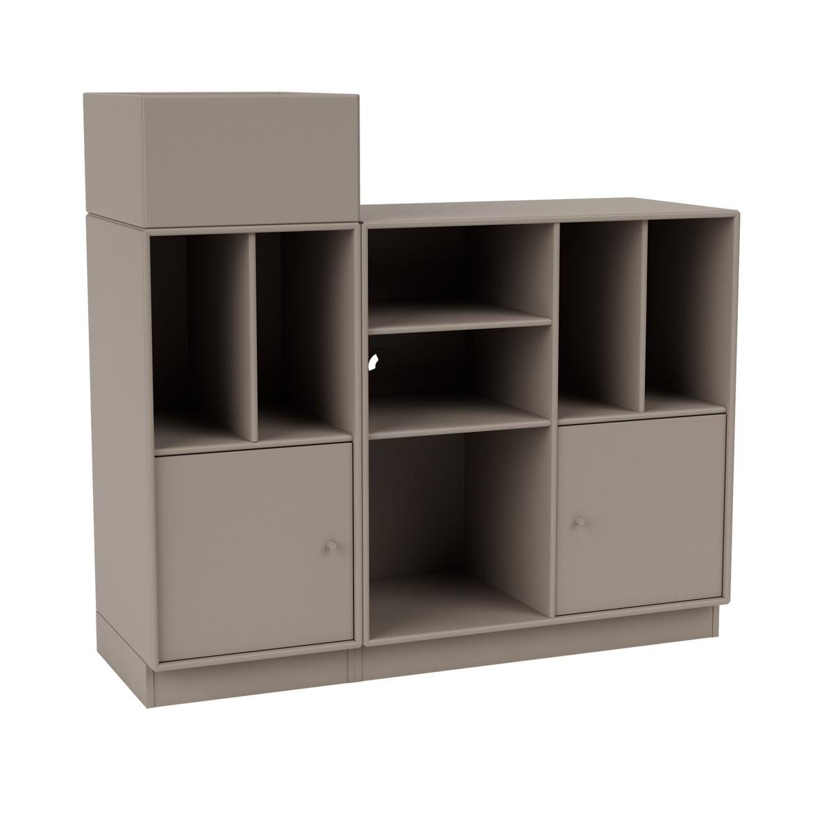Montana - SPIN III Vinyl Storage, 07-Plinth 7 cm, 141 Truffle - Skåp och vitrinskåp - Peter J. Lassen - Beige