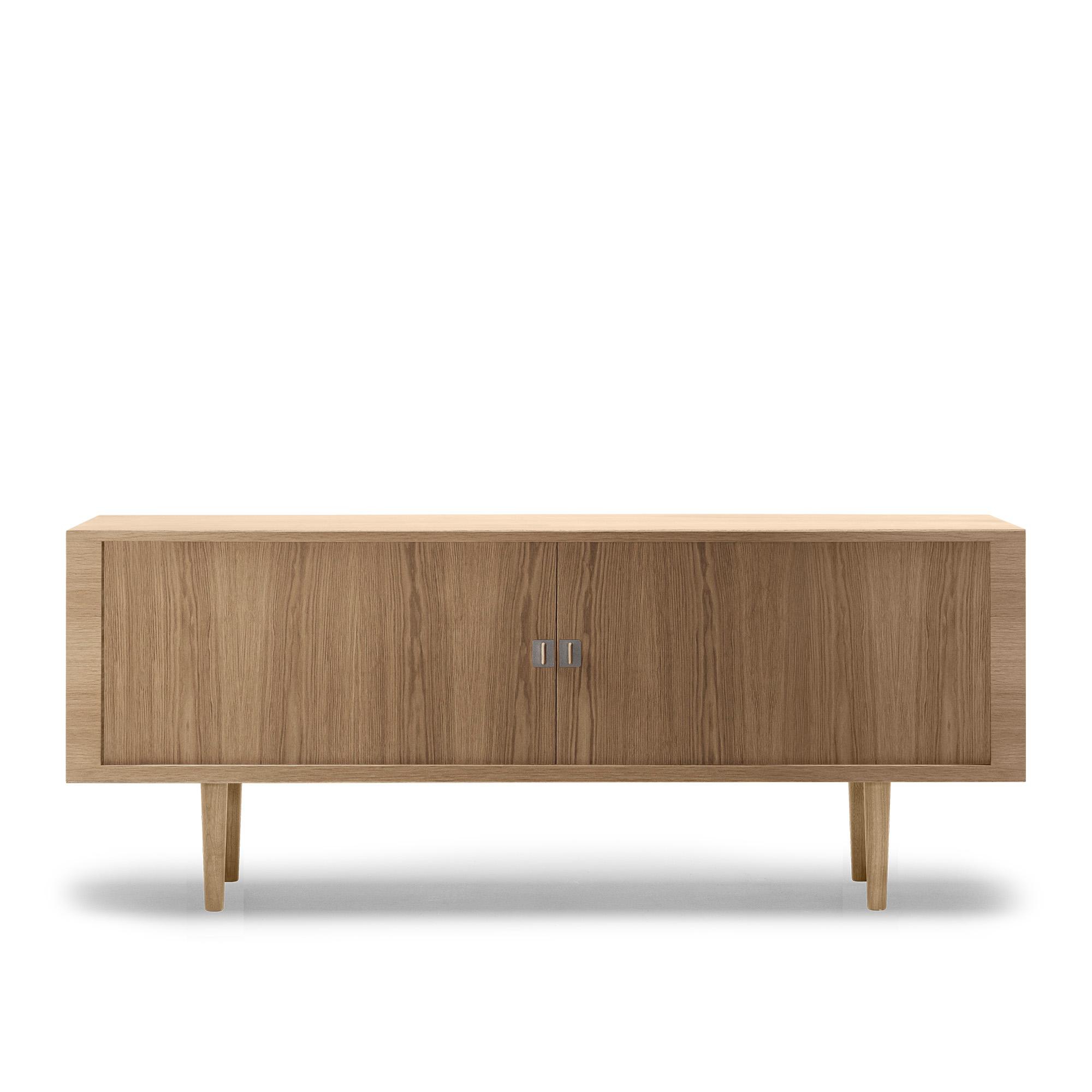 Carl Hansen - CH825 Sideboard, Oljad Ek, Ben i Oljad Ek - Sideboards - Hans J. Wegner - Träfärgad - Trä