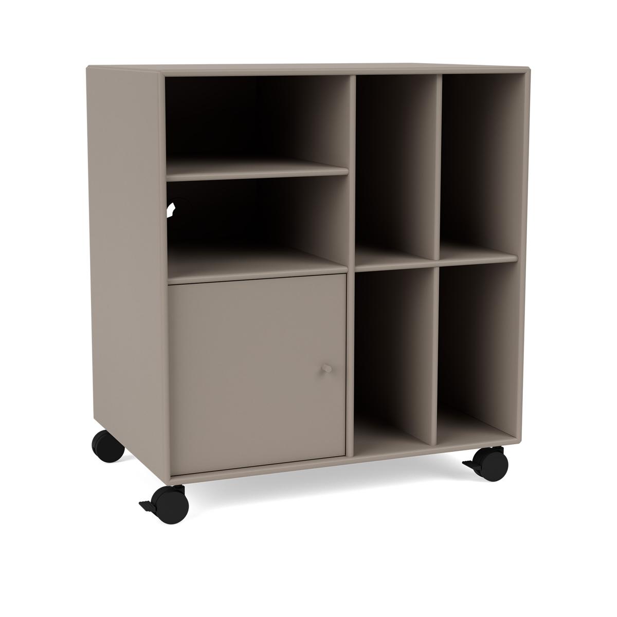 Montana - SPIN II Vinyl Storage, 05-CastorsCR70Black, 141 Truffle - Quickship - Skåp och vitrinskåp - Peter J. Lassen - Beige