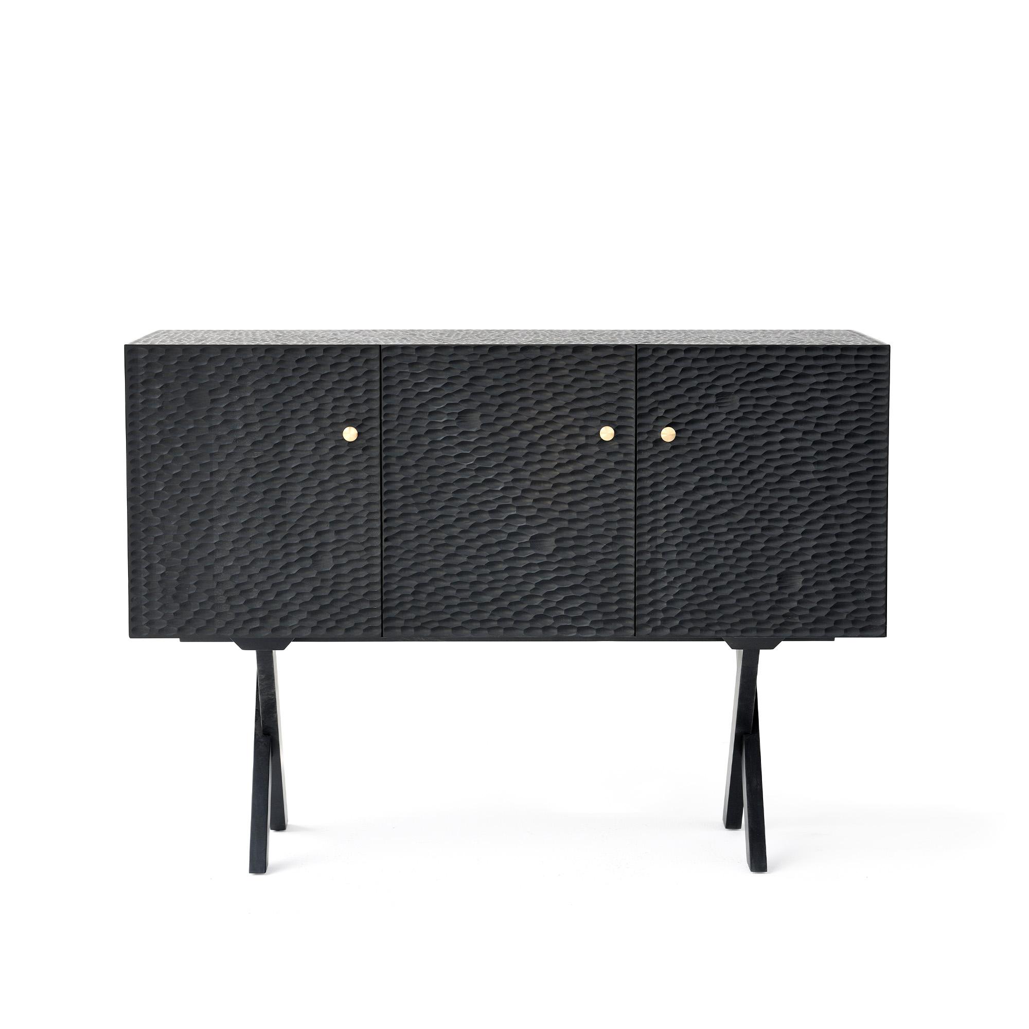 Zanat - Touch Sideboard, 3 doors/Brons, Oljad valnöt 129 cm - Skänkar och sideboards - Studioilse - Träfärgad - Trä