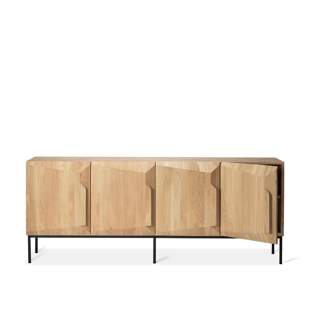 Ethnicraft - Stairs Sideboard, 4 Doors - Varnished - Skänkar och sideboards - Alain Van Havre - Träfärgad - Metall/Trä