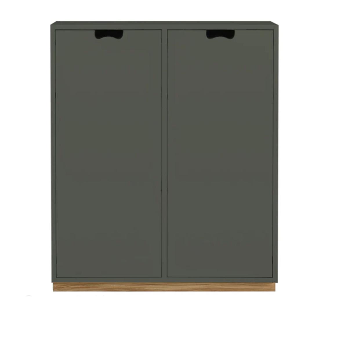 Asplund - Snow Cabinet E D42 Covered Doors - Green Khaki, Ek Sockel - Skåp och vitrinskåp -  Thomas Sandell & Jonas Bohlin - Grön - Trä