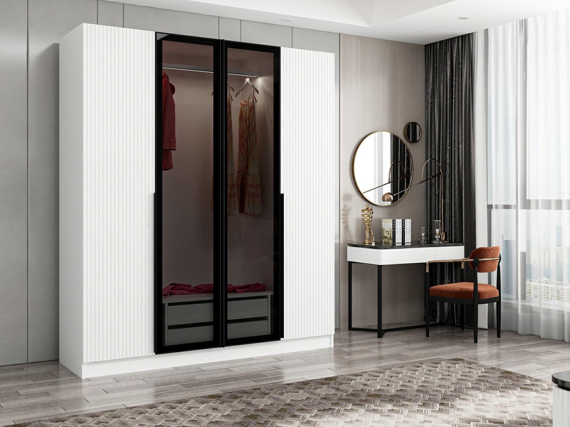 FUNZI LIVING Plus - 7810 Garderob
